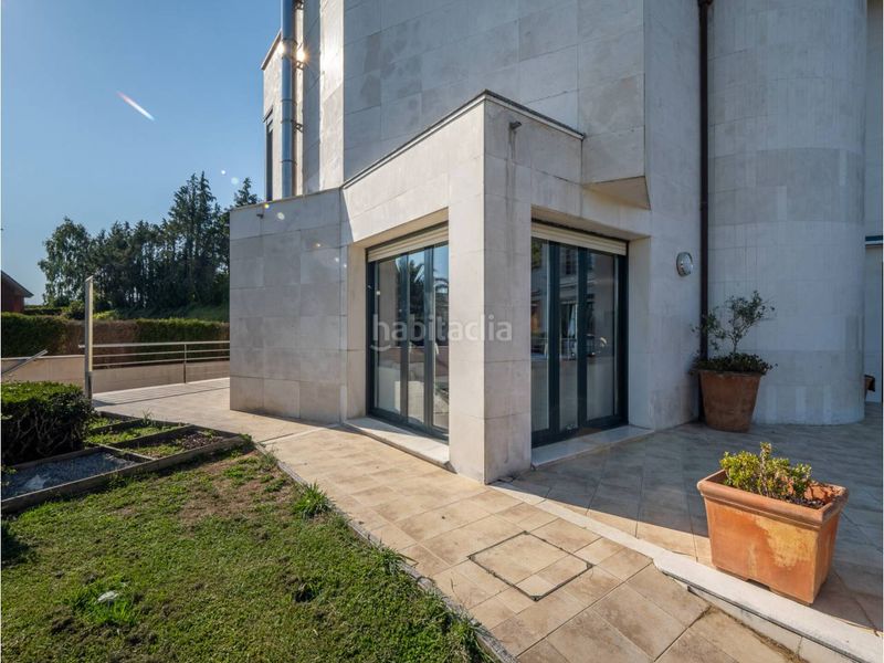 Foto e6e57cfe-72ee-4494-9d9f-e24d3c1b8173. Casa in camino agerre 5 in Miramon-Zorroaga Donostia - San Sebastián