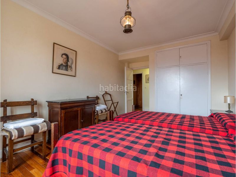 Foto 8b86ce88-dabe-455c-a482-cd3705b31d0c. Pis a calle axular 1 a Hondarribia