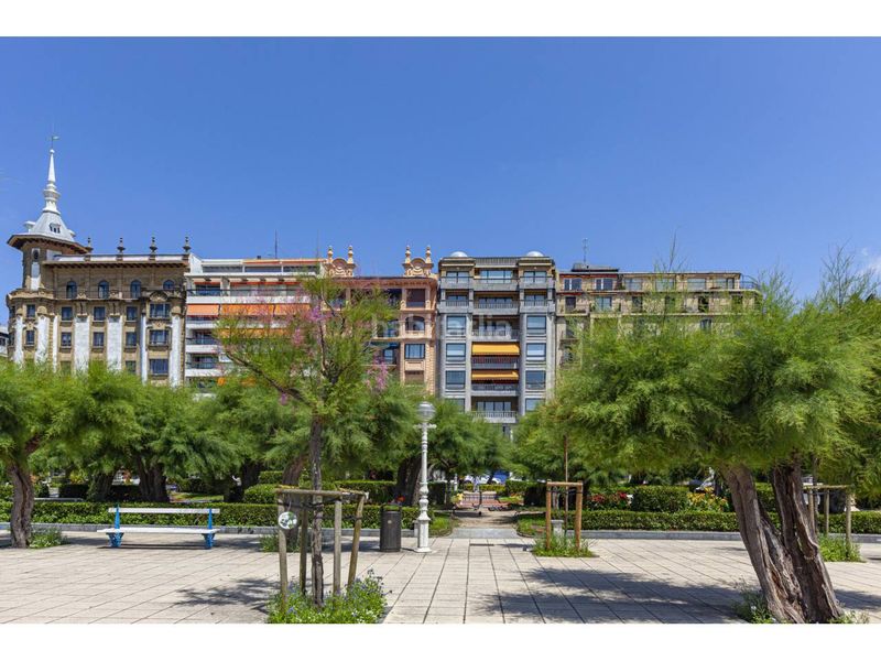 Foto d1848319-b535-42e4-b06b-3489caf9885e. Appartamento in calle hernani 1 in Área Romántica Donostia - San Sebastián
