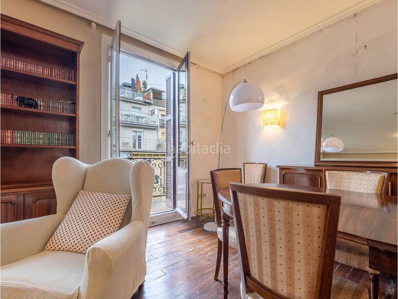 Foto 61812b9c-b31c-4e92-8321-d5ef791161c0. Appartement dans calle san martín 12 dans Área Romántica Donostia - San Sebastián