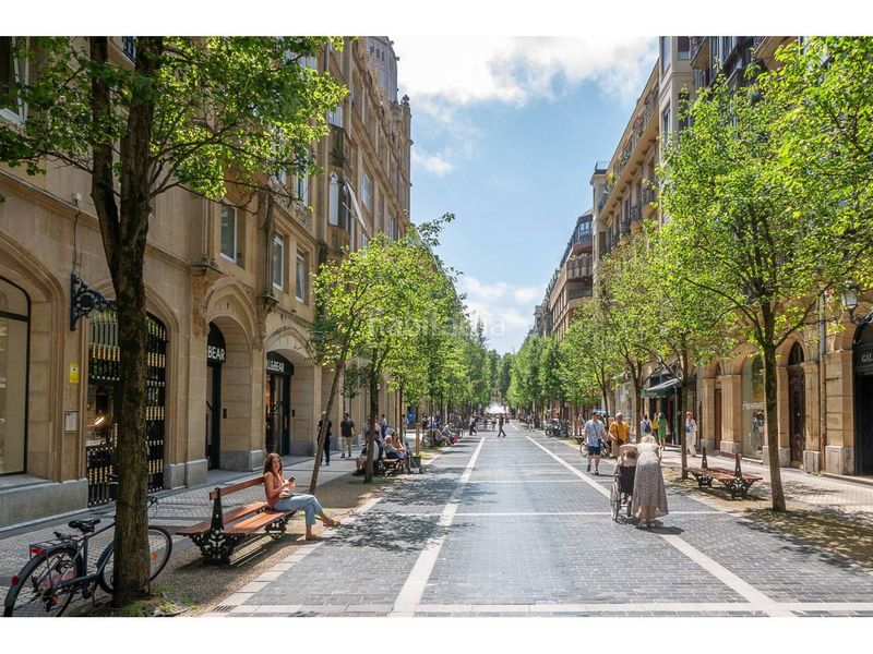 Foto 79e0fc30-5b17-4baf-a697-135d2538c397. Appartement dans calle san martín 12 dans Área Romántica Donostia - San Sebastián