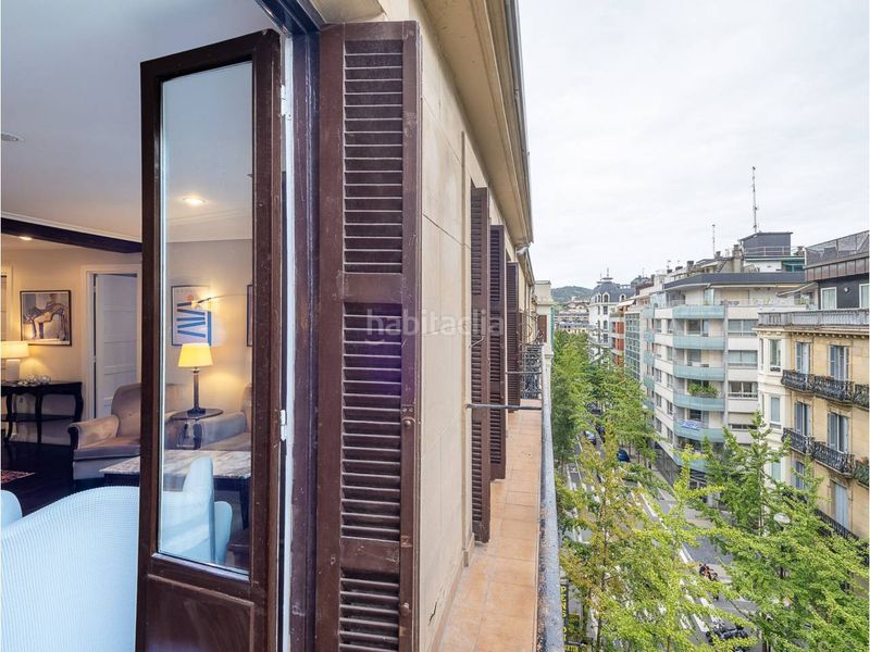 Foto 83ed81e9-3d93-4ae1-9071-7baf540a6b8a. Appartement dans calle san martín 12 dans Área Romántica Donostia - San Sebastián