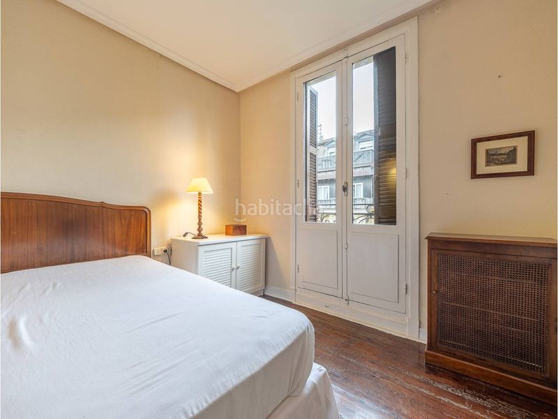 Foto 916a8362-3013-408b-afd3-d62722adcf61. Appartement dans calle san martín 12 dans Área Romántica Donostia - San Sebastián