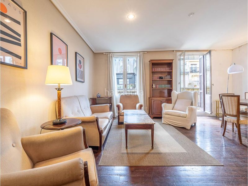 Foto e8c8793a-9b92-43de-945e-edf75978fdbf. Appartement dans calle san martín 12 dans Área Romántica Donostia - San Sebastián