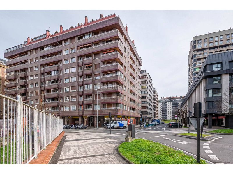 Foto 4caf8fff-d14d-49d2-9cb6-b86a4d4169b0. Appartamento in calle catalina erauso 17 in Amara Donostia - San Sebastián