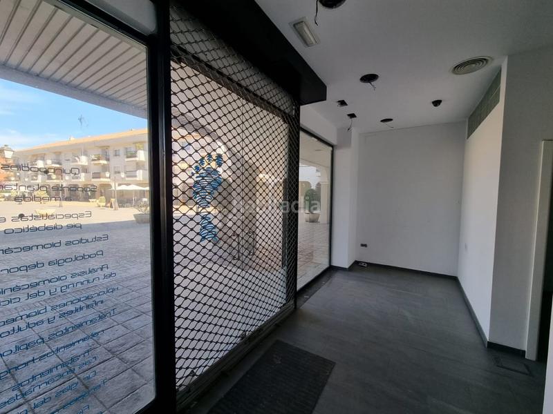 Foto 5999fcb5-1fb3-421e-a34d-68cb809dbef4. Local comercial a blas infante a Calvario Torremolinos