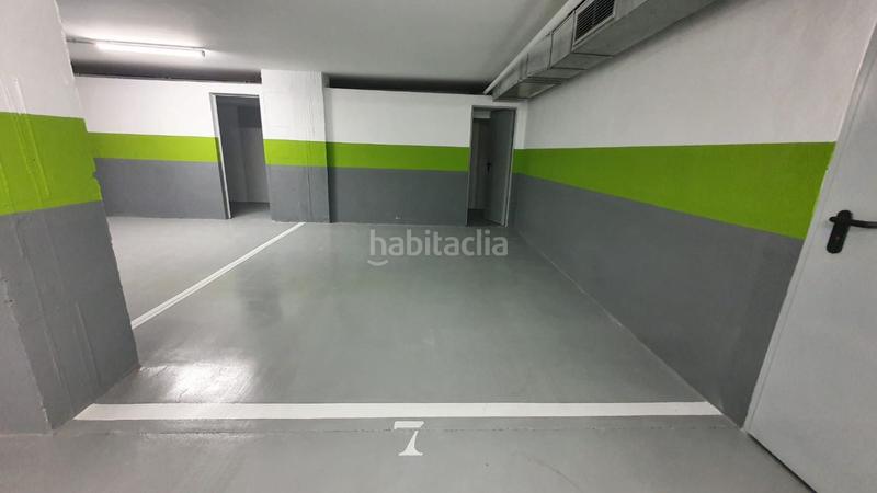 Foto 519b1617-a1ea-44c8-8349-41e526cccc26. Parking voiture dans isabel manoja 28 dans Manantiales-Estación de Autobuses Torremolinos