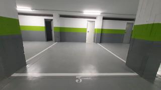 Aparcament cotxe a Isabel manoja 28. Garaje en venta en centro.