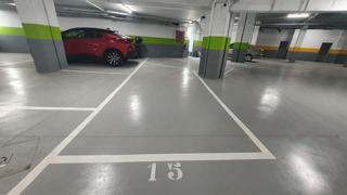 Parking voiture à Isabel manoja 28. Garaje en venta en centro.