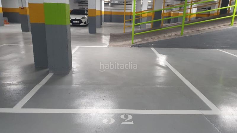 Foto 8dd81ea3-d3dc-412c-81ee-846c58609836. Aparcament cotxe a Manantiales-Estación de Autobuses Torremolinos