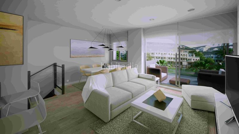 Foto f16bce68-f3cd-49f0-8e3f-420354ea26a4. Ático en vencejo 1 atico en venta en torreblanca, 3 dormitorios. en Fuengirola