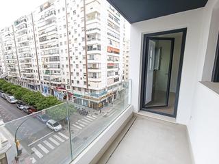Pis a Cataluña 17. Piso en venta en centro, 2 dormitorios.