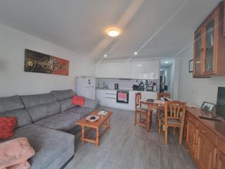 Appartement in Joan miro 14. Apartamento en venta en centro, 2 dormitorios.