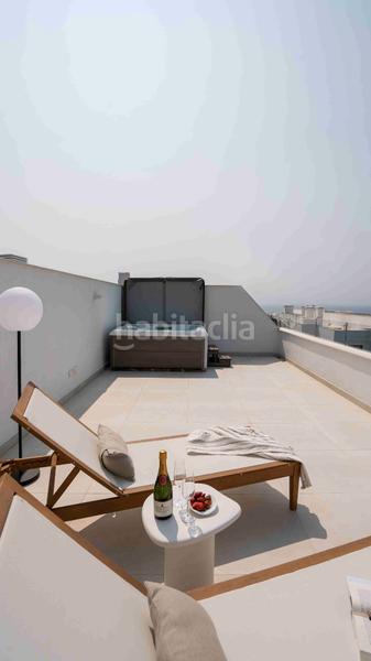 Foto f8f50dbb-67f8-4da7-a3a6-aa52fffa736b. Àtic 92m<sup>2</sup> a avenida 8 de marzo 32 a El Higuerón Fuengirola