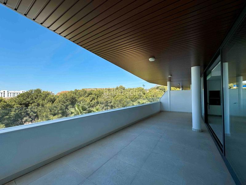 Foto 15a9708b-da6e-4045-ba34-bde408fe691b. Flat 127m<sup>2</sup> in avenida 8 de marzo 32 in El Higuerón Fuengirola