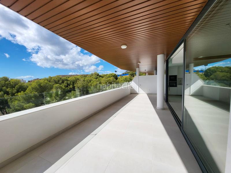 Foto e763c467-6047-4fe4-8491-1af95c670551. Flat 127m<sup>2</sup> in avenida 8 de marzo 32 in El Higuerón Fuengirola