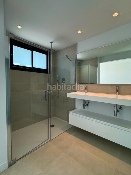 Foto f186577d-b7f2-4ca3-a41f-b5481ca9f6fb. Ground floor 230m<sup>2</sup> in avenida 8 de marzo 32 in El Higuerón Fuengirola