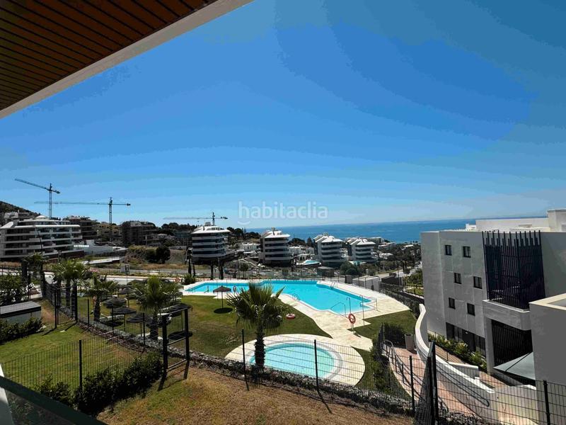 Foto 92f225ef-bde1-4c0d-957b-fea5602d17b1. Pis 162m<sup>2</sup> a avenida 8 de marzo 32 a El Higuerón Fuengirola