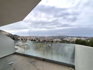 Piso en Avenida rocas blancas 3. Fantásticas vistas al mar, piso de 3 dormitorios con 33 m2 (terr