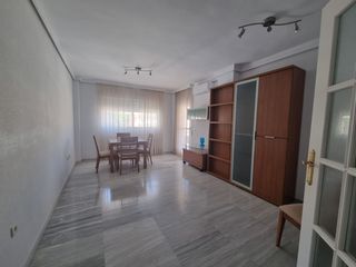 Pis  Isabel manoja 35. Piso en venta en centro, 3 dormitorios.