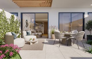 Ground floor in Avenida palma de mallorca 66. Exclusivo bajo de 1 dormitorio con jacuzzi con 29 m2 (terraza)