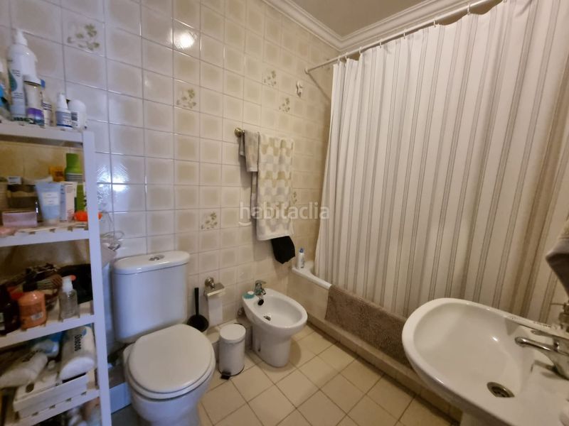 Foto 5f9ae6ea-7700-4df1-b53c-1b5ba5b3cb75. Chalet en victoria kent 7 pareado en venta en La Colina, 4 dormitorios. en Torremolinos
