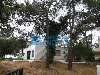 Xalet a Lepe. Chalet en venta en lepe, 4 dormitorios.
