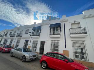 Casa a Isla Cristina. Casa en venta en islacristina  pueblo, 5 dormitorios.