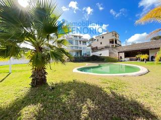 Xalet a Lepe. Chalet en venta en pinares de lepe, 4 dormitorios.