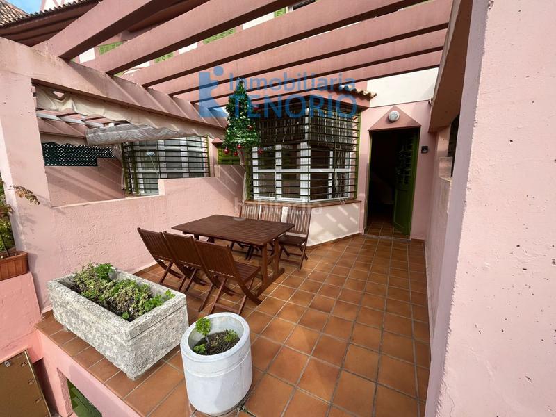 Foto 7a3eb571-b023-4b48-ab1e-9cd2cf1932ef. Semi detached house with parking in Islantilla golf Islantilla