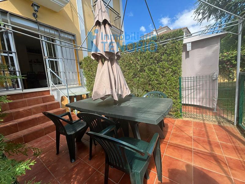 Foto 0bdf5996-f217-4648-8a0c-f2f7ab75965b. Reihenhaus in paseo de las cumbres in Islantilla golf Islantilla