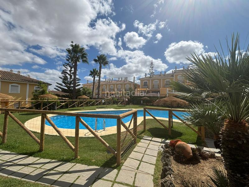 Foto 11a40900-faa8-4415-a2f4-bb4a69f4790d. Maison jumelée avec parking dans Islantilla golf Islantilla