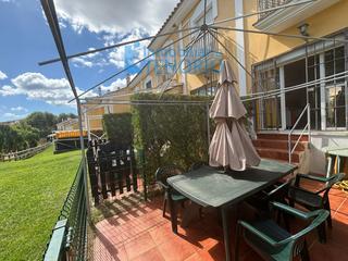 Semi detached house in Paseo de las cumbres, playa golf iii. Adosado en venta en islantilla  campo de golf, 4 dormitorios.