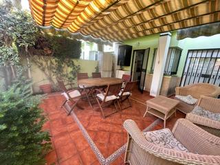 Reihenhaus in La Antilla. Adosado en venta en la antilla  playa, 4 dormitorios.