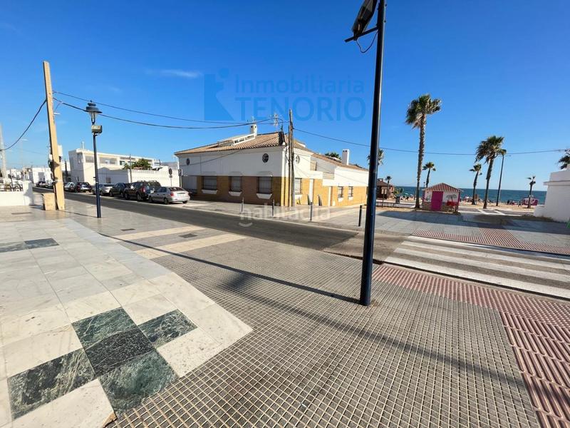 Foto 3cd62232-97fe-4c00-a990-334b5f052fbf. Apartament amb aparcament a La Antilla