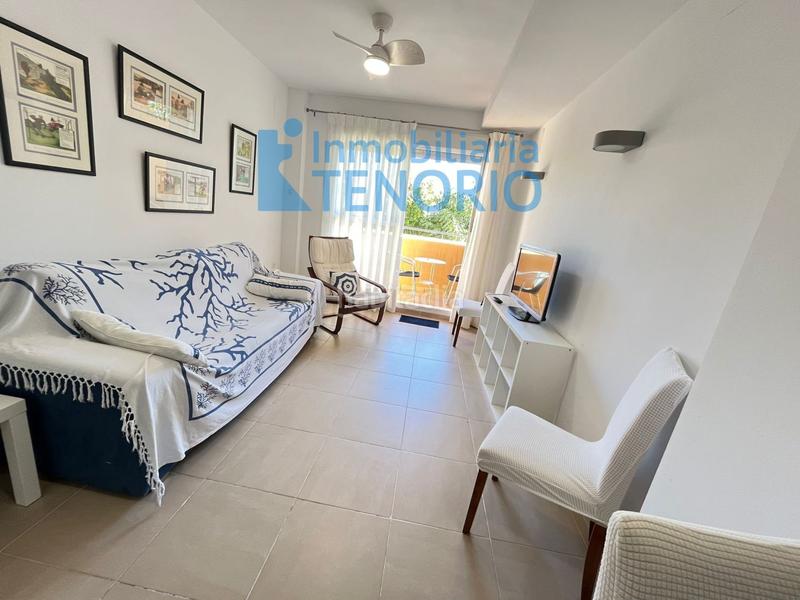 Foto fd5abe67-6ed7-42b8-ab6d-99c17fe039c1. Apartament amb aparcament a La Antilla