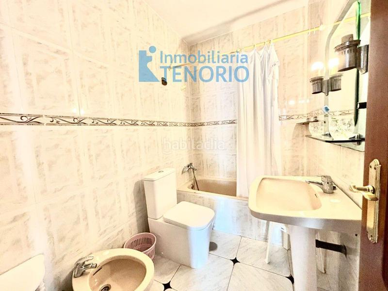 Foto 2547f25e-5c8c-4860-85e3-2b479a3894fa. Chalet en del terron 5 chalet en venta , 7 dormitorios. en La Antilla