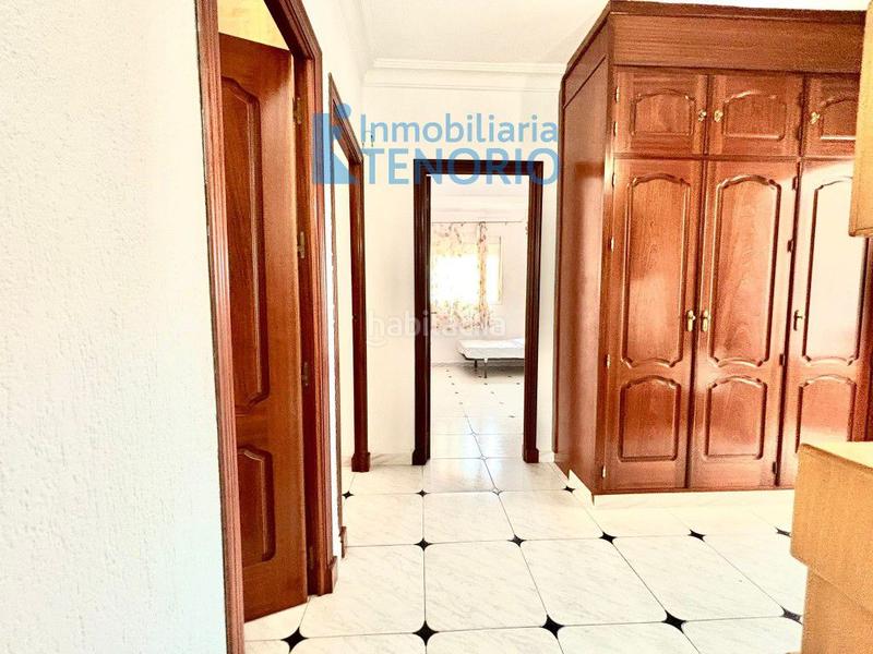 Foto 2d012908-3c1a-45ef-9dcd-1ac3213c759e. Chalet en del terron 5 chalet en venta , 7 dormitorios. en La Antilla