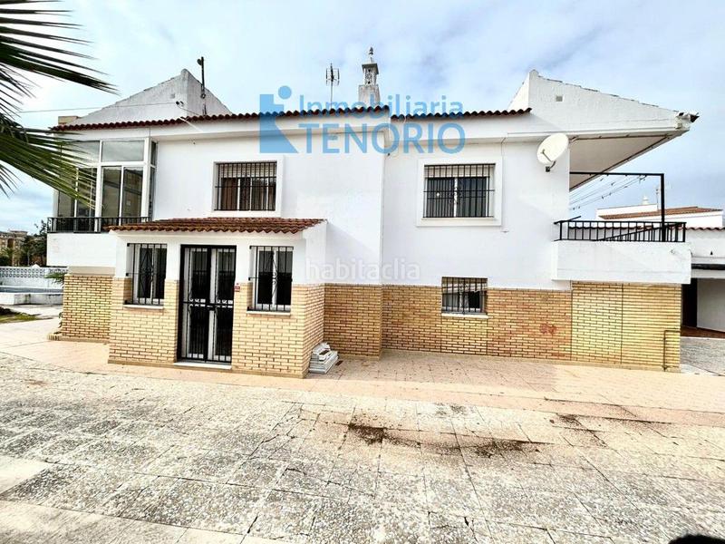 Foto 393c534a-5042-430c-905d-74641acbcc0b. Chalet en del terron 5 chalet en venta , 7 dormitorios. en La Antilla