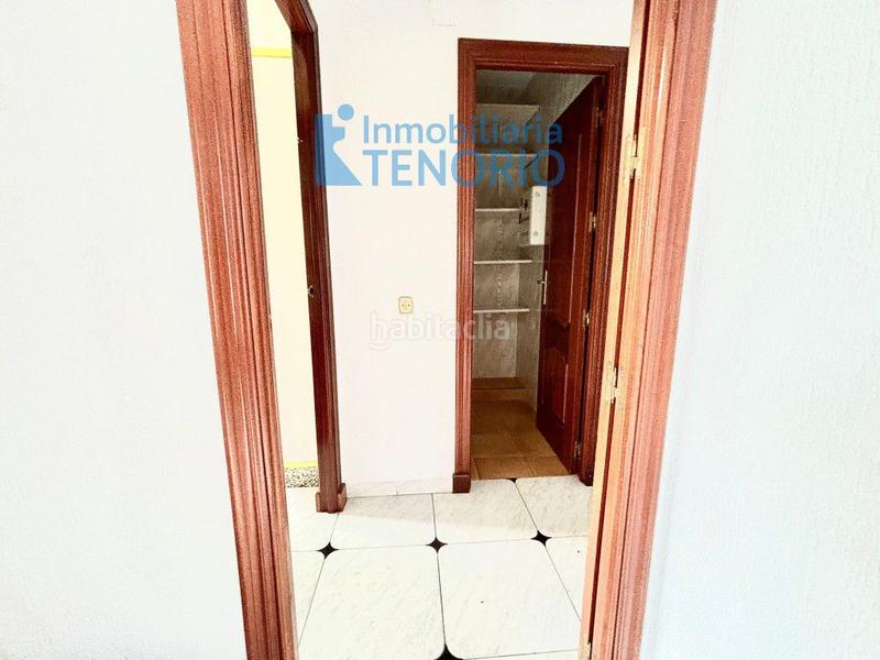 Foto 4a4eb9bb-d5a6-42d5-a53b-e43018da3342. Chalet en del terron 5 chalet en venta , 7 dormitorios. en La Antilla