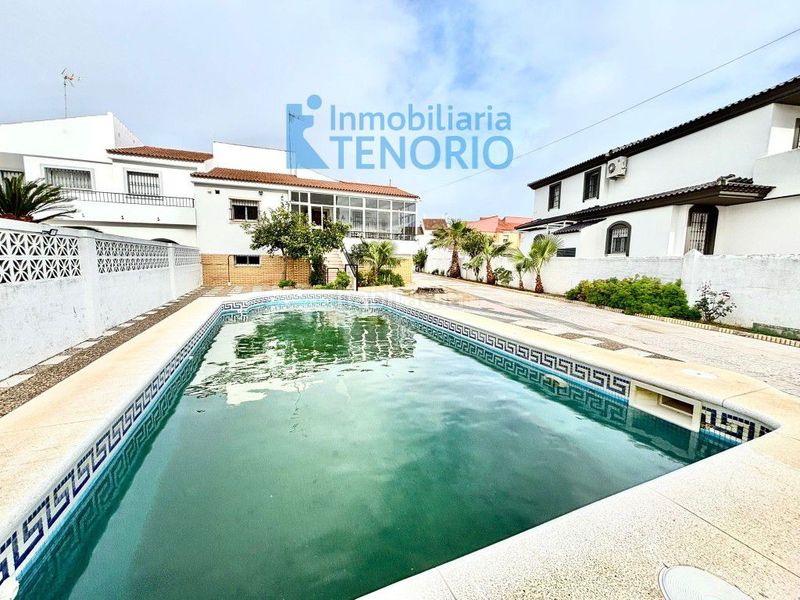 Foto 12faeaf5-4e76-4cc6-bc2e-bb3d1582a67a. Chalet in del terron 5 in La Antilla
