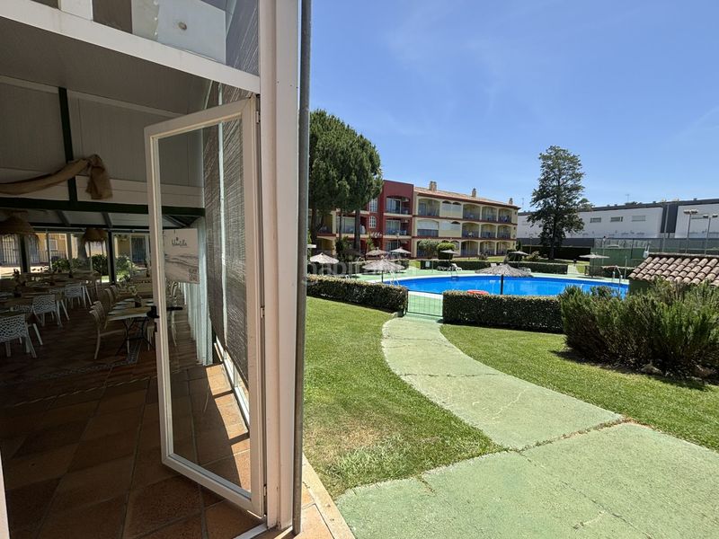 Foto 4f7f3ce1-e65c-47aa-9348-af1c89d52cc7. Apartament a de levante a Islantilla costa Islantilla