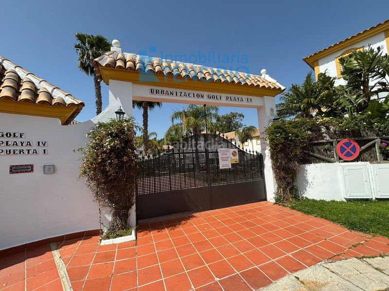 Foto bb9e08be-60f0-4189-8fd1-8119ad8521bd. Casa adossada amb aparcament a Islantilla golf Islantilla