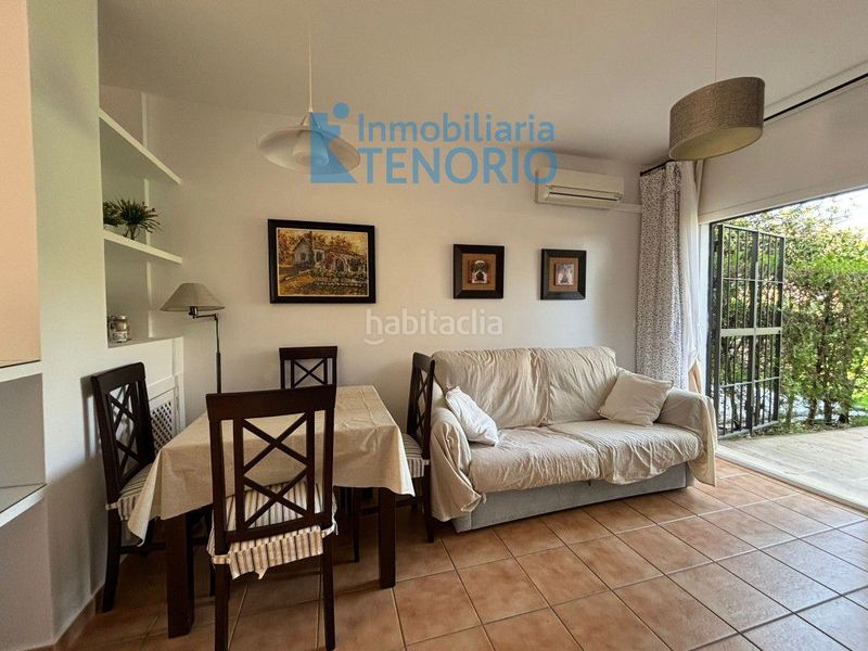 Foto e2e641d9-b7f1-4bbe-b733-25df492a3c3e. Casa adossada amb aparcament a Islantilla golf Islantilla