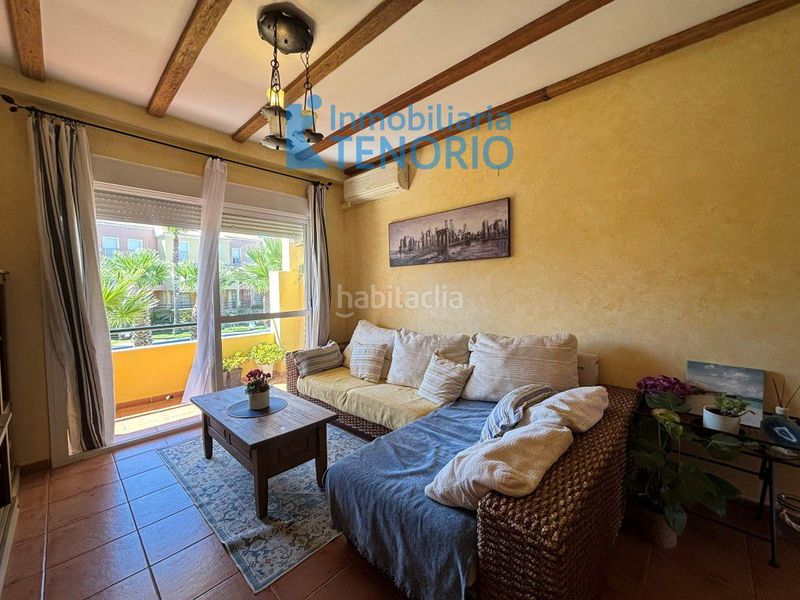 Foto 15f475b0-dd32-41e8-b389-88e22ff61f08. Apartament amb calefacció aparcament piscina a Islantilla golf Islantilla
