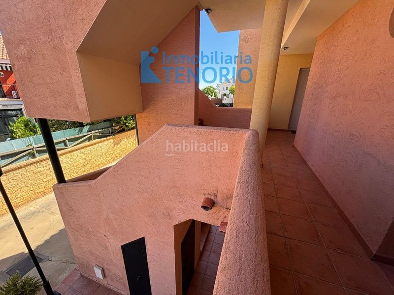 Foto 5c439305-e60b-4bf1-9f34-7cc837c70196. Apartament amb calefacció aparcament piscina a Islantilla golf Islantilla