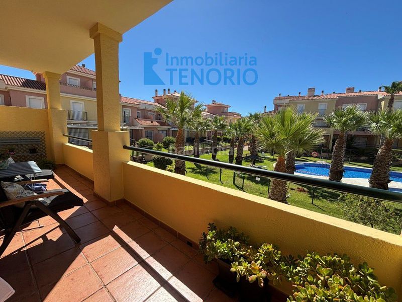 Foto b05e015e-0af2-404c-bbbf-54528e6a6d56. Apartament amb calefacció aparcament piscina a Islantilla golf Islantilla
