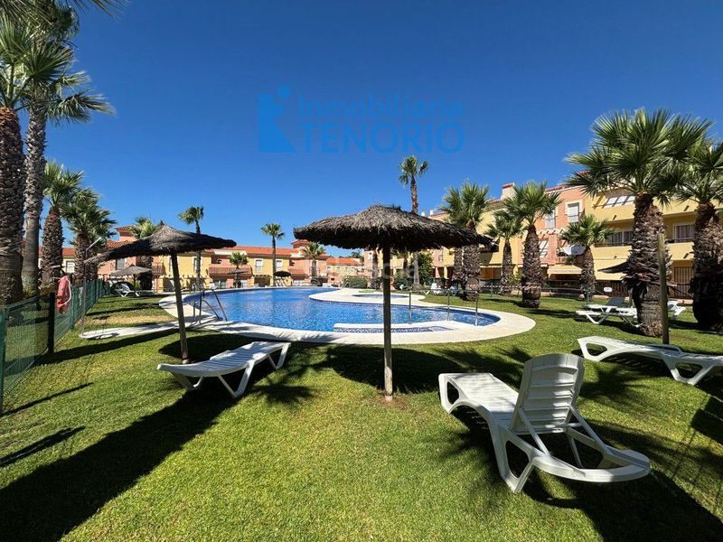 Foto b923c6cb-898d-4e32-bf8e-8fd1276025bb. Apartament amb calefacció aparcament piscina a Islantilla golf Islantilla