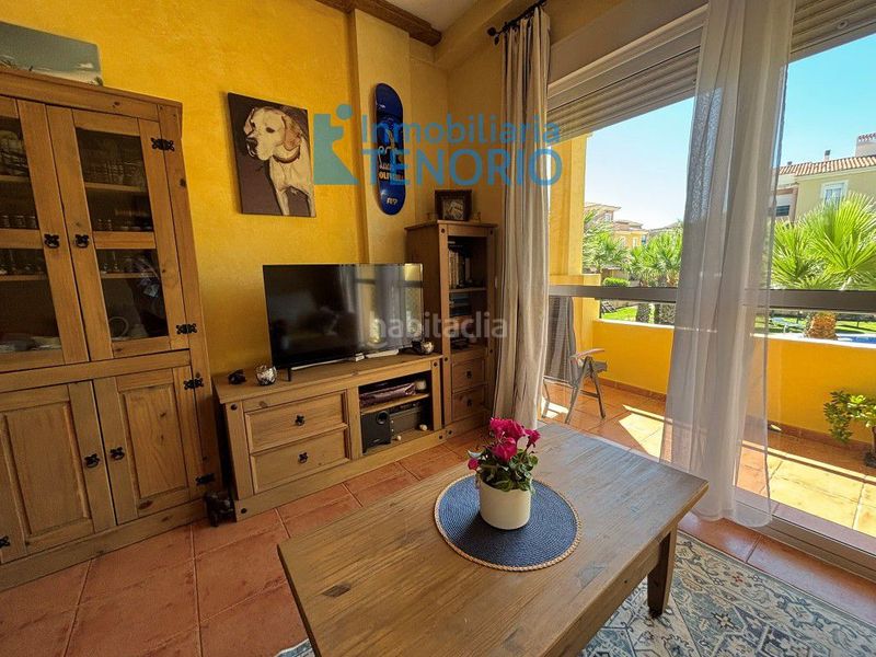 Foto e5c2057d-95eb-4a1c-a82b-a48aede88745. Apartament amb calefacció aparcament piscina a Islantilla golf Islantilla