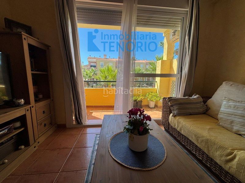 Foto ff66e655-5112-4434-b52d-d84982fab59d. Apartament amb calefacció aparcament piscina a Islantilla golf Islantilla